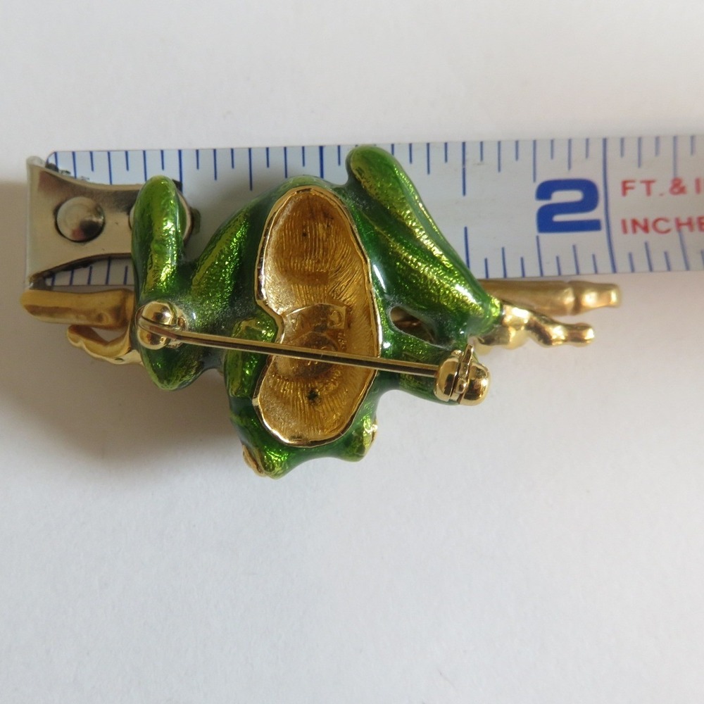 Vintage Kenneth Jay Lane KJL Green Enamel Frog on Branch Brooch Gold Tone Pin 2" - Picture 6 of 9